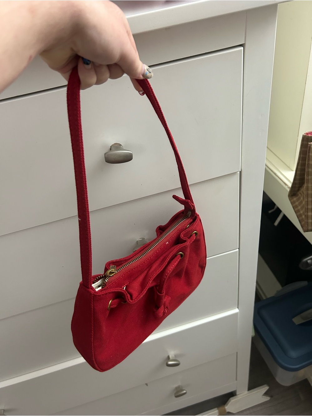 Brandy Melville Red Canvas Drawstring Crossbody Bag - Picture 3 of 4